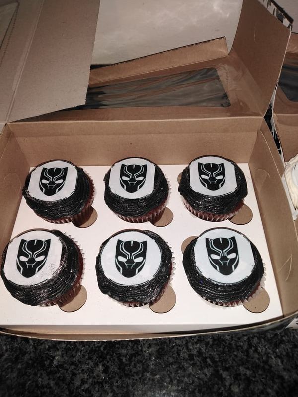 Black Panther themed chocolate cupcakes